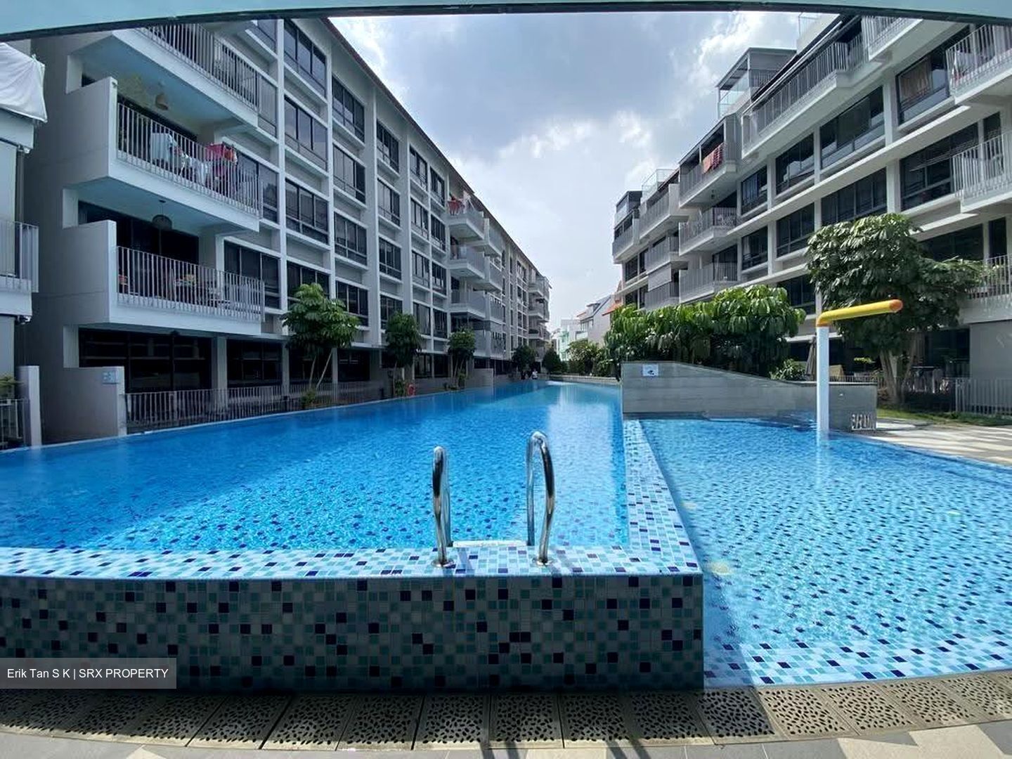 Residences Botanique (D19), Condominium #623685671